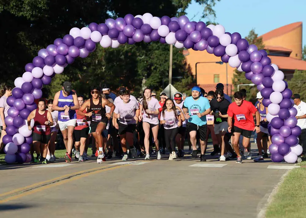 Tunica-Biloxi Tribe Raises $10,000 for Cancer Awareness from Inaugural Healing Tribal Strong 5k Rez Run